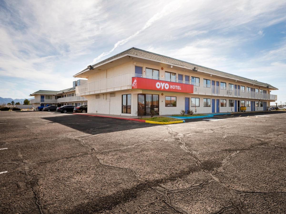 Oyo Hotel Willcox Exterior photo